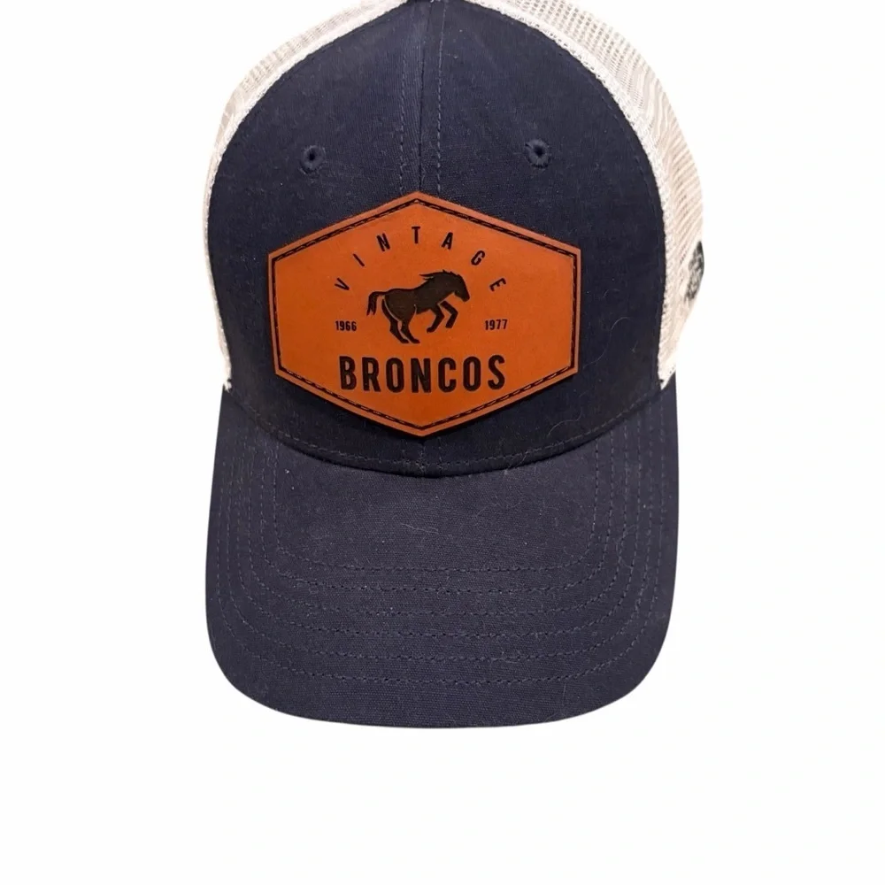 🧢 The North Face Vintage Broncos Trucker Hat Navy Mesh OS